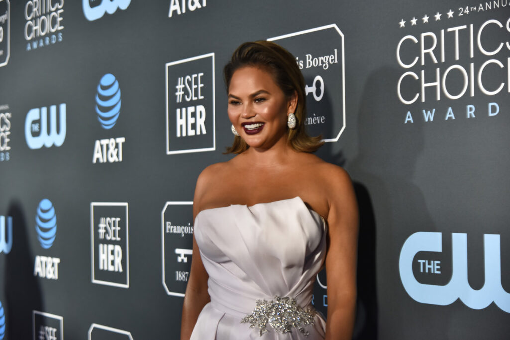 CHRISSY TEIGEN2 Francois Borgel Critics Choice