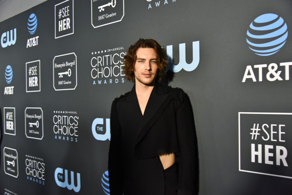 CODY_FERN_2 Francois Borgel Critics Choice