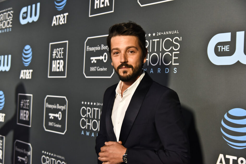 DIEGO LUNA_NARCOS MEXICO Francois Borgel Critics Choice