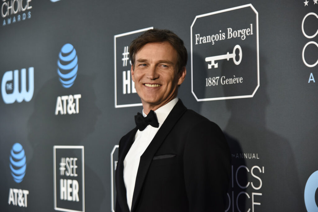 STPEHEN MOYER Francois Borgel Critics Choice